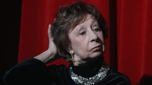 «Современник» опроверг сообщения о закрытии спектаклей с участием Лии Ахеджаковой