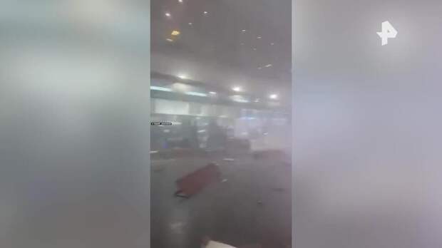 Четыре человека пострадали при атаке Ирана на аэропорт Дубая