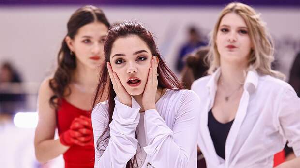 Пападакис и Сизерон обошли Медведеву в борьбе за приз ISU Skating Awards за лучшую программу