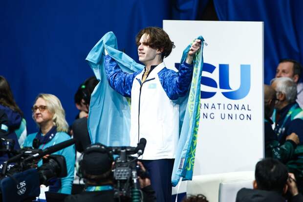 Выступающий за США фигурист Малинин поздравил Шайдорова с победой на ОИ