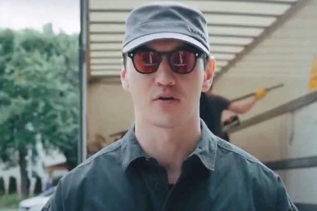 Сабурову могут грозить проблемы на родине из-за передачи мотоциклов вагнеровцам. На него донес изгнанный из ФБК Иван Жданов