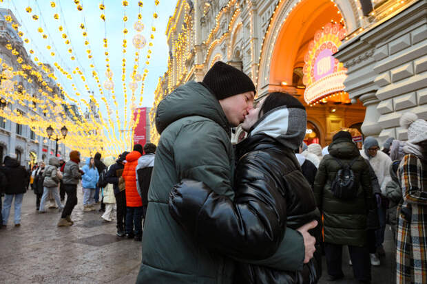 У россиян начались одни из самых длинных новогодних праздников