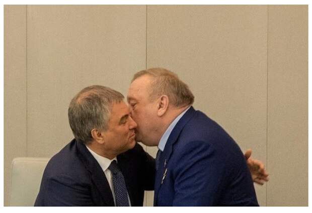 Все равны. А есть равнее?