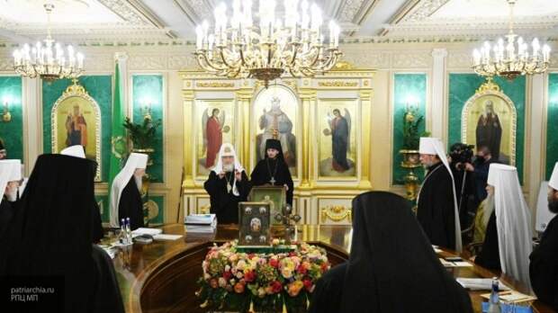 РПЦ призвала прихожан соблюдать санитарные нормы из-за коронавируса РПЦ призвала прихожан соблюдать санитарные нормы из-за коронавируса