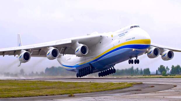 Автор: https://flot2017.com/ukrainskaya-mriya-sdula-zabor-s-ljudmi-potokami-vozduha-iz-dvigatelej-video/