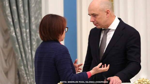 Намёк Путина услышан? Либеральному клану уже подрезают крылья
