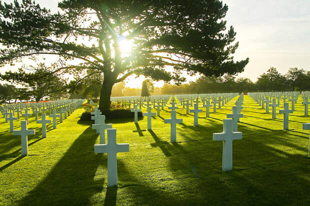 кладбища в европе, американское кладбище и Мемориал