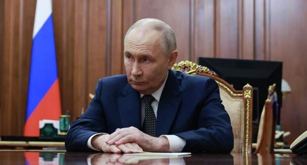 «А где Россия?» Путин наблюдает, как Запад рвет на себе волосы из-за Гренландии, и молчит. Это молчание — громче любых заявлений