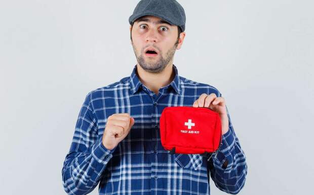 Что грозит водителю, если в машине нет аптечки