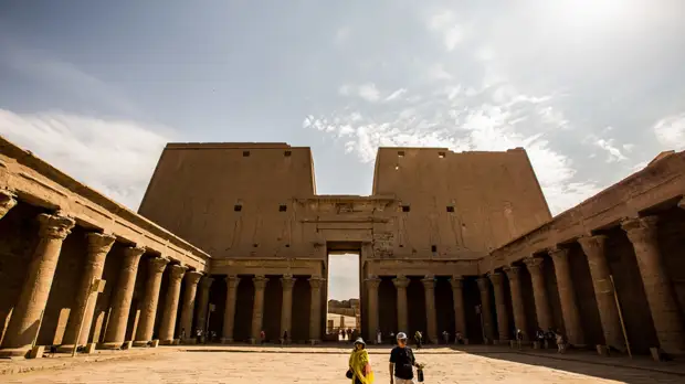 Вице-президент РСТ высказался о снятии в ноябре ограничений на рейсы в курортные города Египта