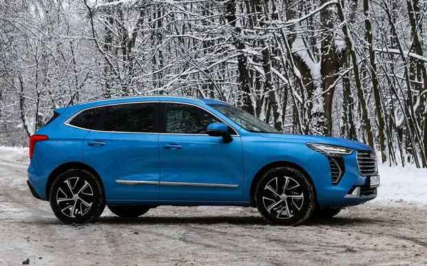 Названы два самых популярных китайских кроссовера