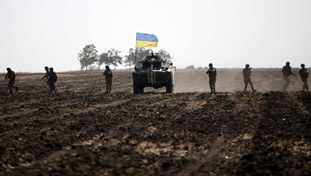 Солдаты ВСУ на востоке Украины. Архивное фото Солдаты ВСУ на востоке Украины. Архивное фото