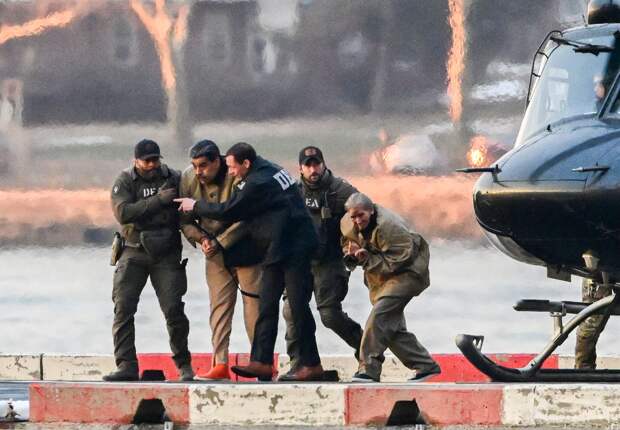 Орбан счел неправильным сравнивать операцию США в Венесуэле и СВО