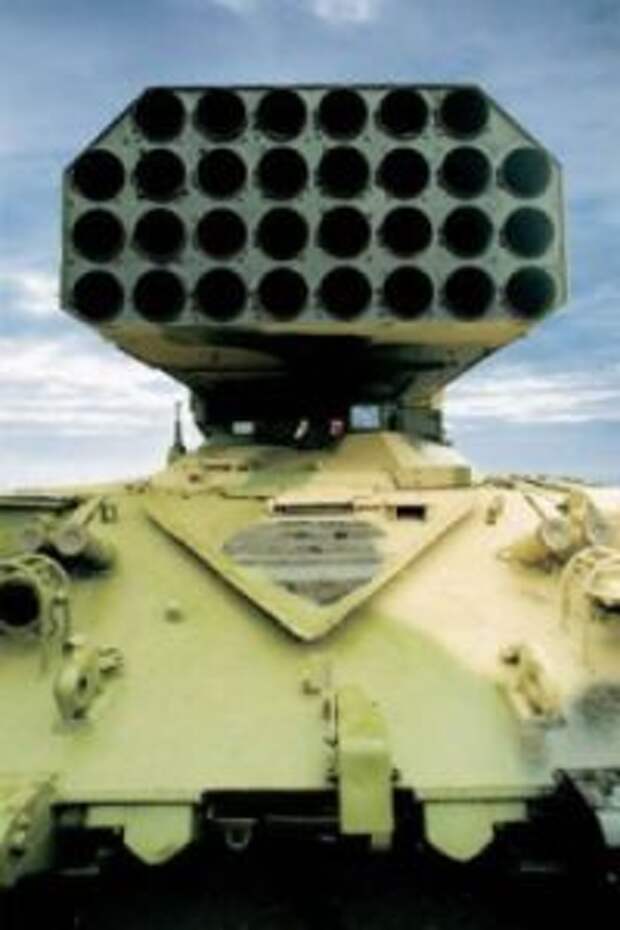 Огнемётная система ТОС-1 «Буратино» имеет увеличенный боекомплект – 30 ракет