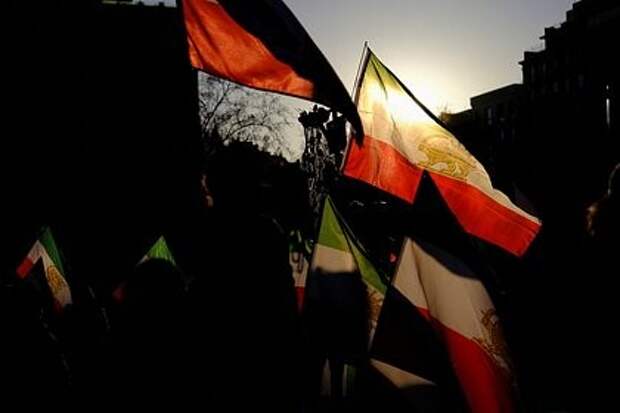 В Иране вновь вспыхнули студенческие протесты против власти