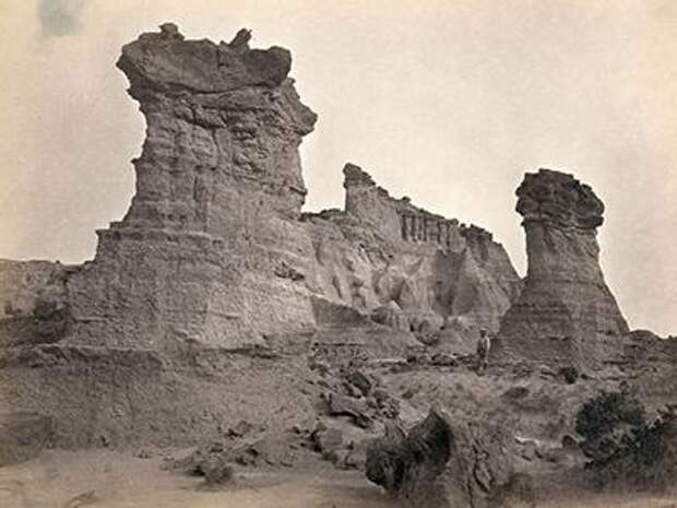 Скальные образования, штат Вайоминг, 1872 год