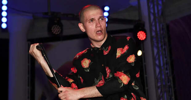 Умер лидер группы Shortparis Николай Комягин