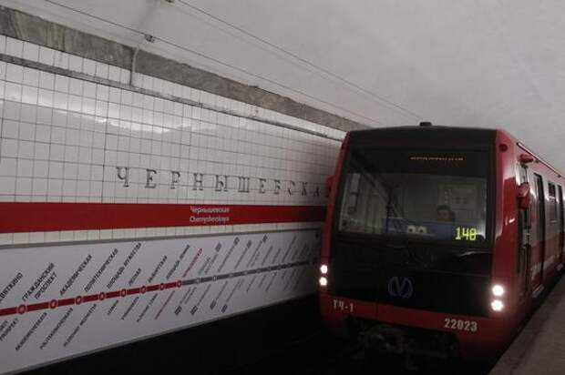 Эксперт Гершман считает метро в Петербурге лучше московского