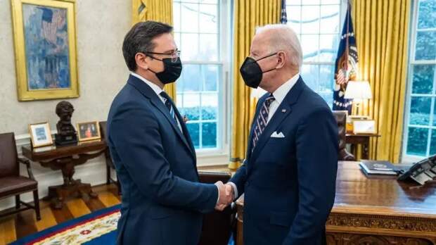 Кулеба: Байден попрощался с Украиной перед началом российской СВО