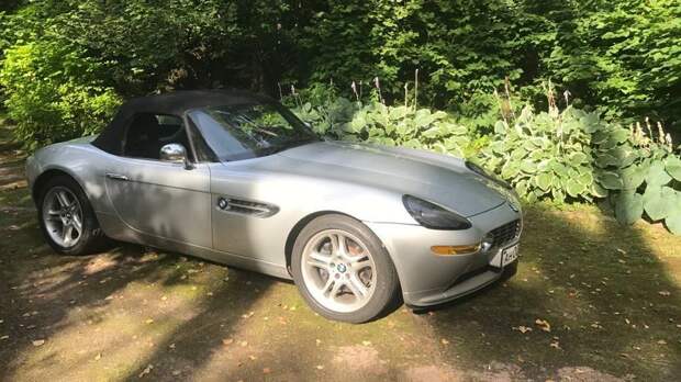 BMW Z8 продается за 25 миллионов рублей