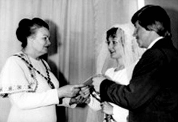 Хрупкая 20 летняя медсестра уничтожила роту фашистов.Героев забывать нельзя Великая Отечественная война, Герой Советского Союза, Подвиг, Мария Байда, Герой нашего времени, Длиннопост