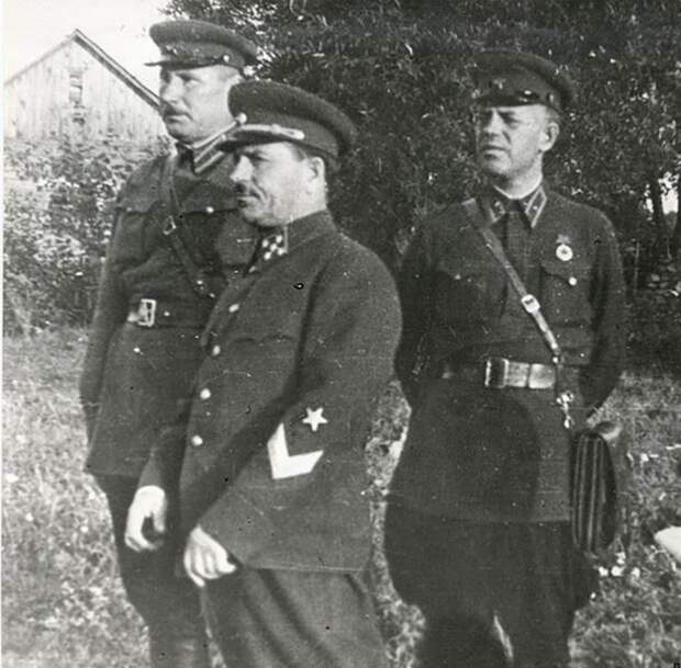 Иван Владимирович Тюленев - генерал армии на Великой Отечественной.