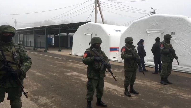 Украине и республикам Донбасса впервые за два года удалось провести большой обмен пленными