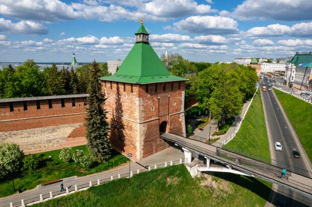 Вход в Нижегородский кремль 4 и 8 мая будет организован через Кладовую, Никольскую и Ивановскую башни