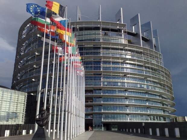Картинки по запросу здание европарламента