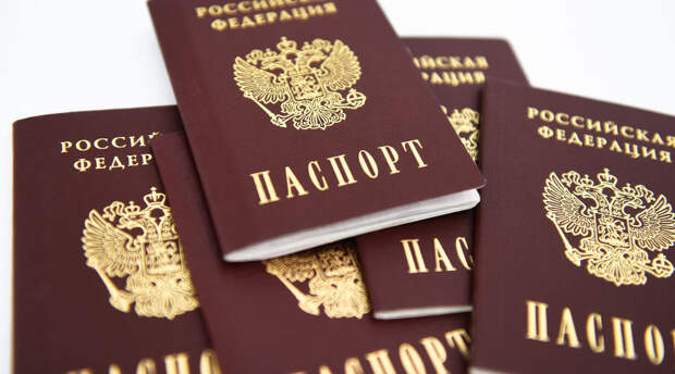 В Адыгее на четырех языках составили инструкцию для соотечественников, желающих переехать в РФ