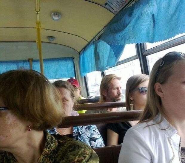 20 людей, которые точь-в точь похожи на известных личностей 20 людей, которые точь-в точь похожи на известных личностей
