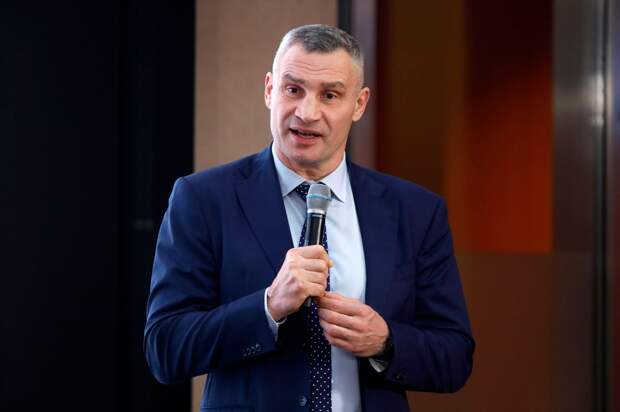 Кличко после критики от Зеленского заявил о неспособности ПВО защитить Киев