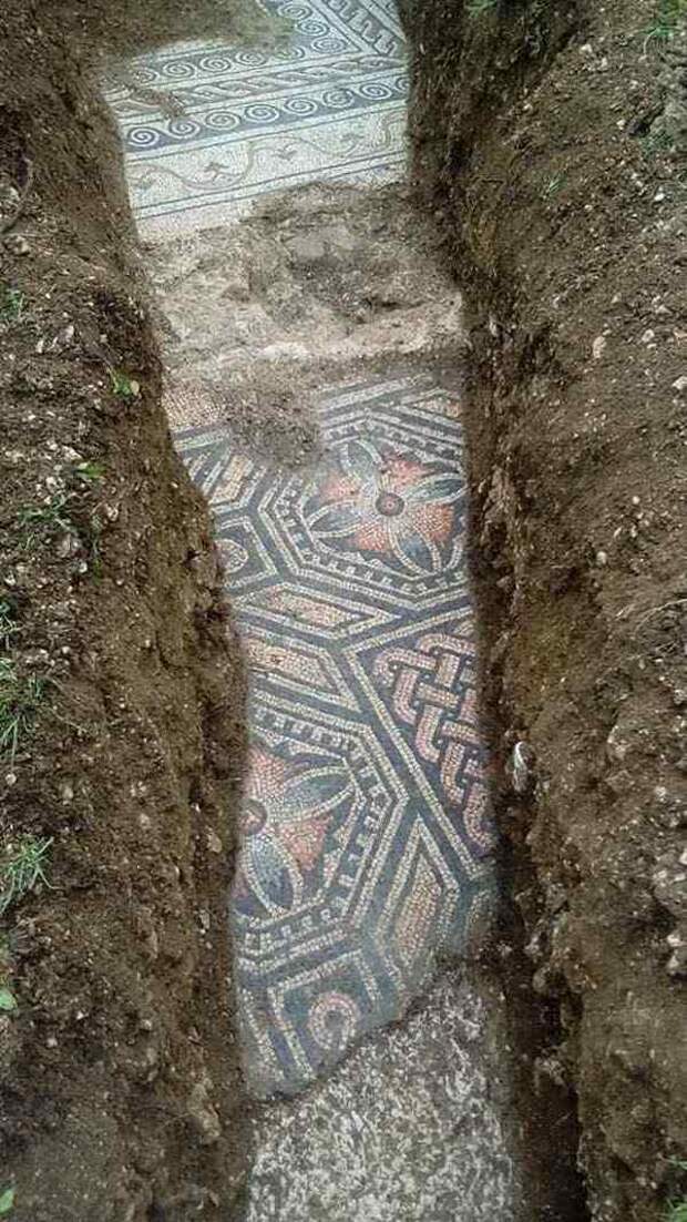 Раскопана римская мозаика в Неграр-ди Вальполицелья