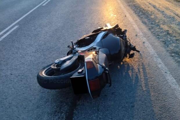 Мотоциклист погиб при столкновении с легковушкой в Калужской области