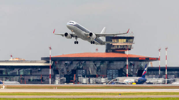 Аэропорты Внуково, Домодедово и Шереметьево работают в штатном режиме