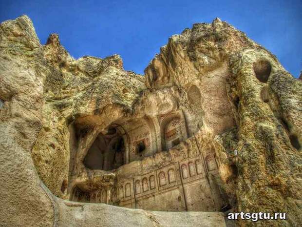Каппадокия. Древние пещеры в Турции