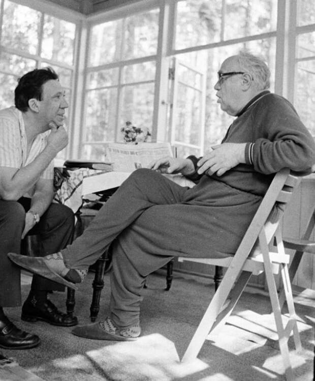 23 редчайших снимков знаменитостей