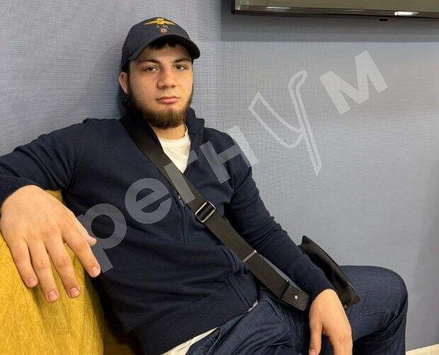 В Махачкале наградят мужчин, спасших женщину с ребенком из упавшего в канал такси