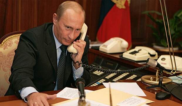 Путин срочно позвонил Трампу и сообщил важную информацию о его будущем