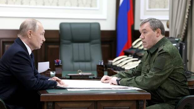 По пути из Астаны: Путин посетил штаб Южного военного округа в Ростове-на-Дону