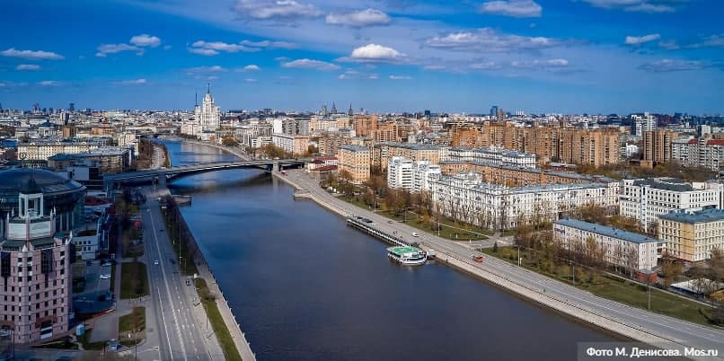 Собянин обратился к москвичам с просьбой воздержаться от участия в незаконных акциях. Фото: М.Денисов, mos.ru