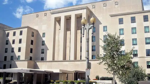 Госдеп США рекомендовал американцам писать завещания перед поездкой на Украину