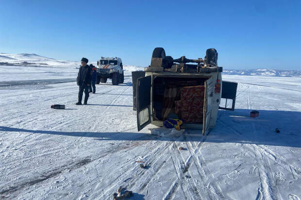 Водитель провалившейся под лед «буханки» на Байкале оказался ранее судим