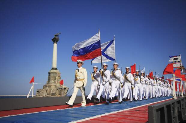 Картинки по запросу парад победы севастополь 2015