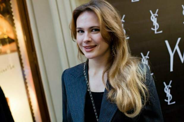 Как изменилась актриса Аня Горшкова за 10 лет