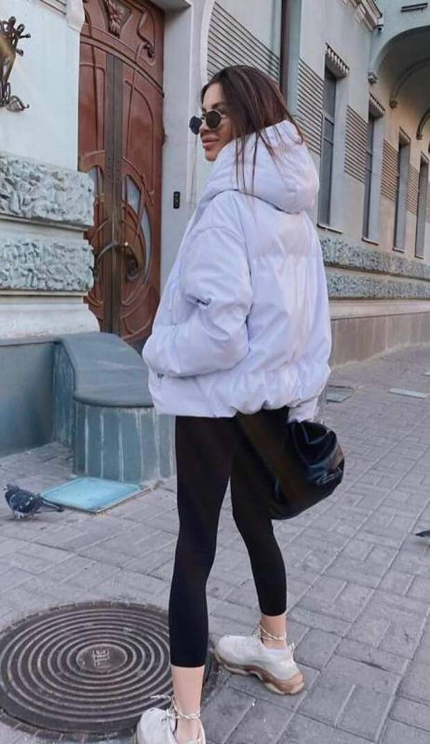 Стильные женские пуховики