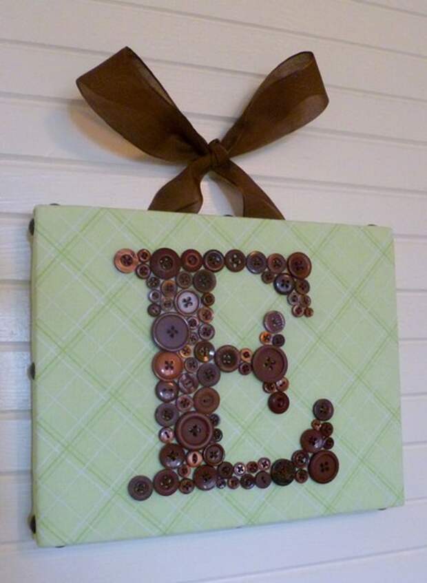 декор из пуговиц
