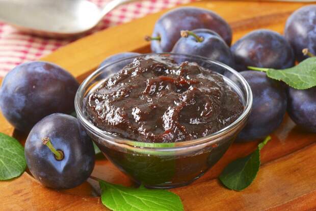 Всем привет из солнечных Афин! Варенье из слив - лакомство, которое любят и взрослые, и дети! Рецепты, которые я собрала в подборке, под силу даже начинающим хозяюшкам.-3