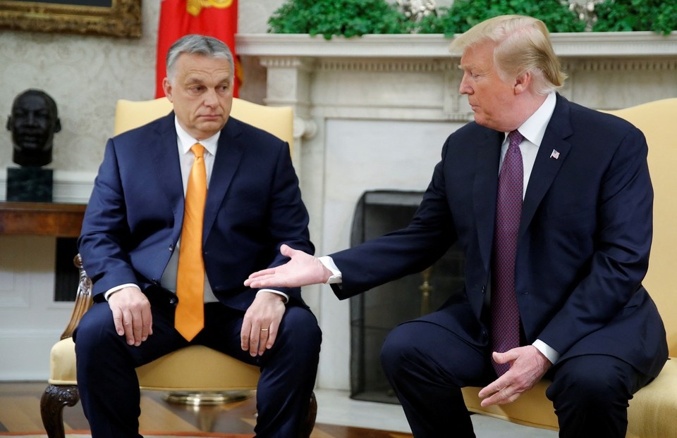 Зеленский просит Орбана о помощи в созвоне с Трампом Фото: REUTERS
