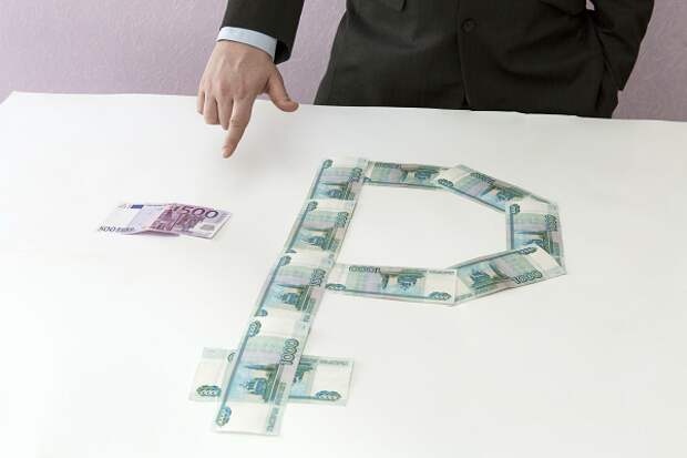 Минтруд планирует наказывать некоторых работодателей за задержку зарплаты